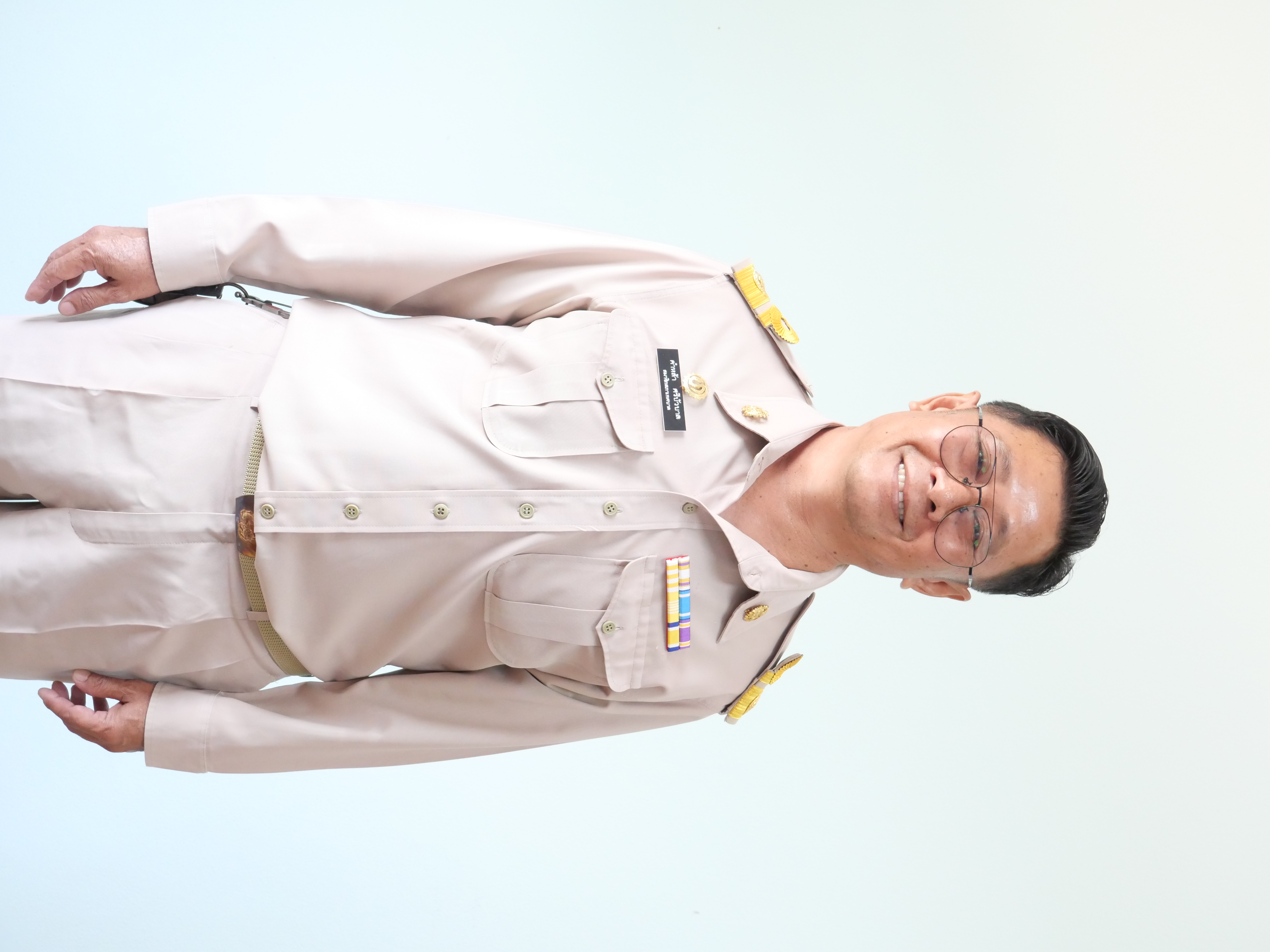 นายคำหล้า ศรีบัวบาล